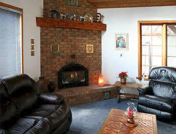 Broecheler Inn Cayuga Екстериор снимка