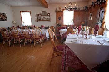 Broecheler Inn Cayuga Екстериор снимка